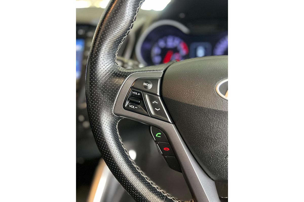 2015 Hyundai Veloster SR Turbo + FS4 Series II