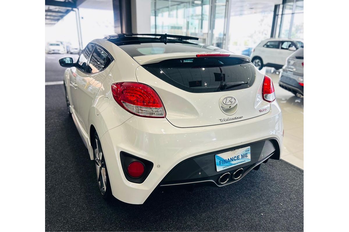 2015 Hyundai Veloster SR Turbo + FS4 Series II