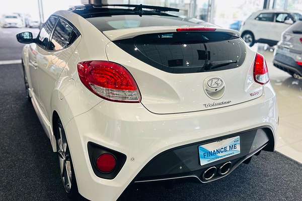 2015 Hyundai Veloster SR Turbo + FS4 Series II