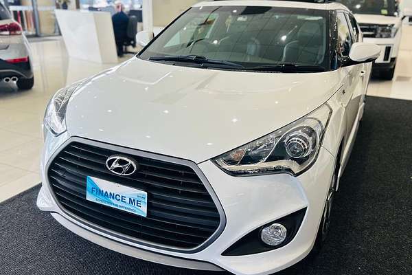 2015 Hyundai Veloster SR Turbo + FS4 Series II