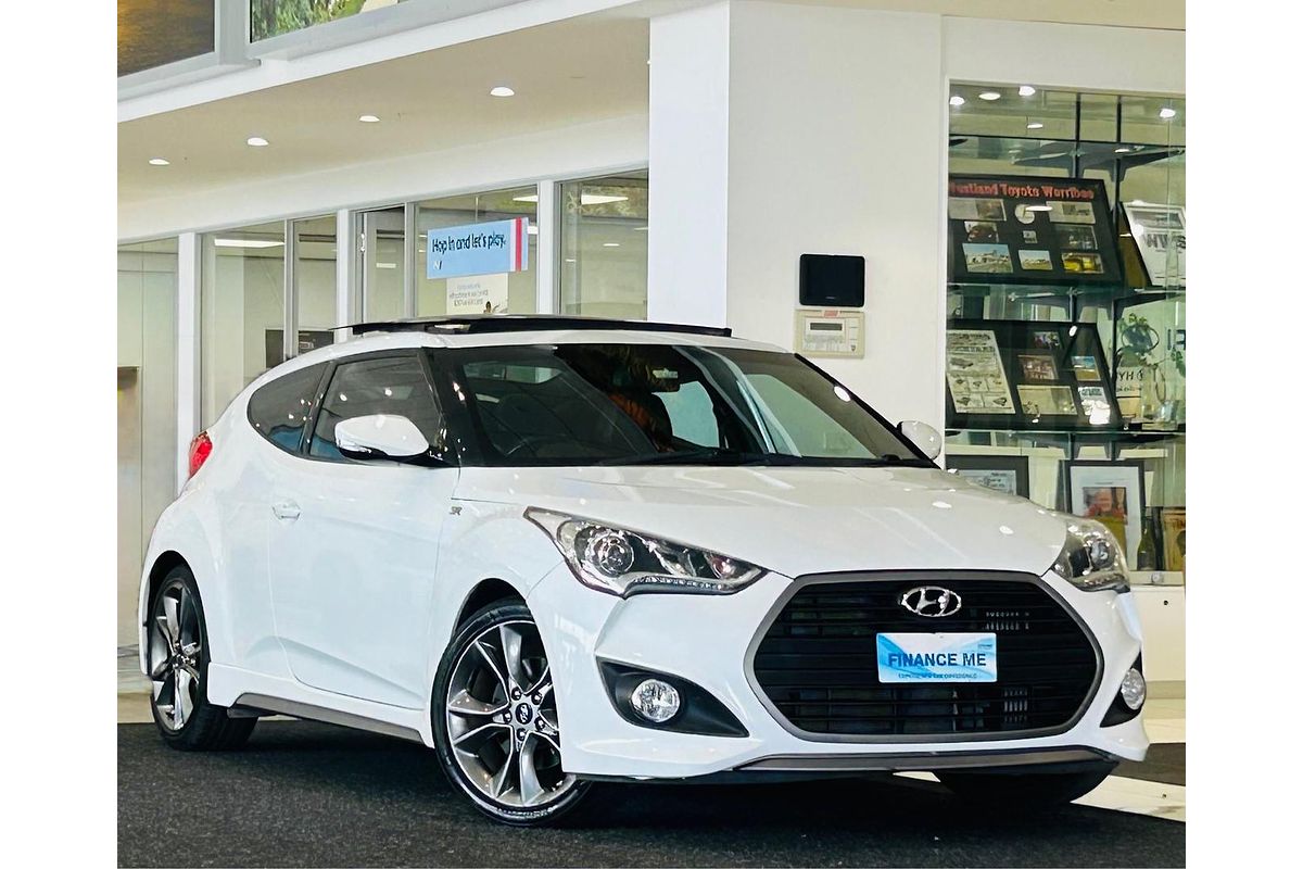 2015 Hyundai Veloster SR Turbo + FS4 Series II