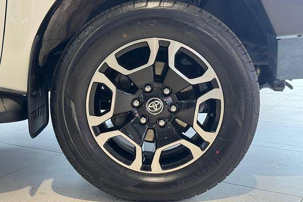 2023 Toyota Hilux SR5 GUN126R 4X4
