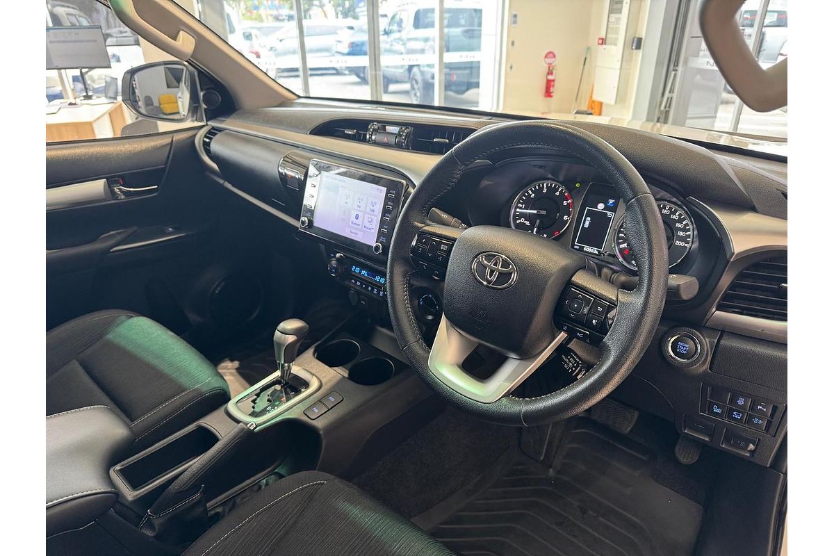 2023 Toyota Hilux SR5 GUN126R 4X4