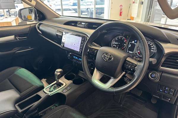 2023 Toyota Hilux SR5 GUN126R 4X4