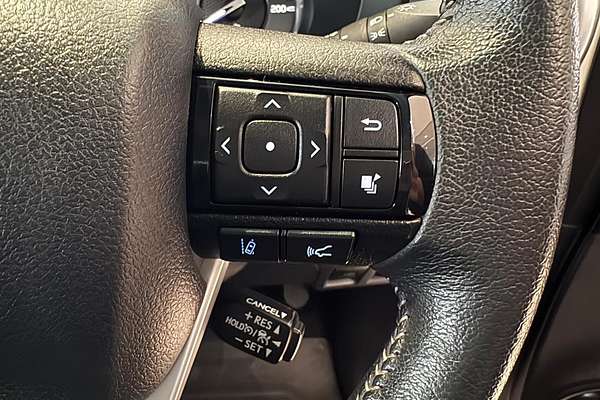 2023 Toyota Hilux SR5 GUN126R 4X4