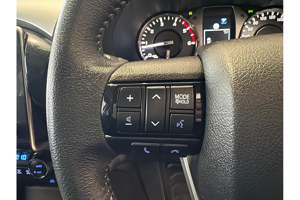 2023 Toyota Hilux SR5 GUN126R 4X4