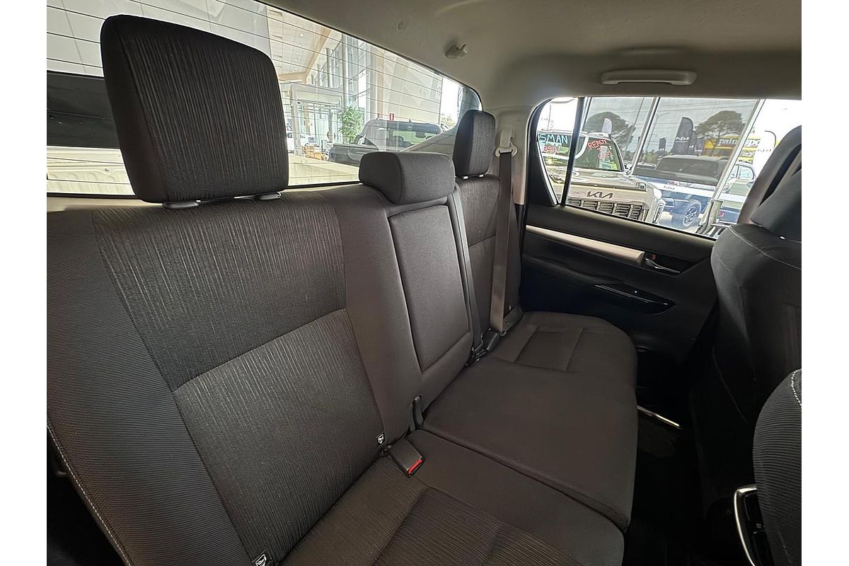 2023 Toyota Hilux SR5 GUN126R 4X4