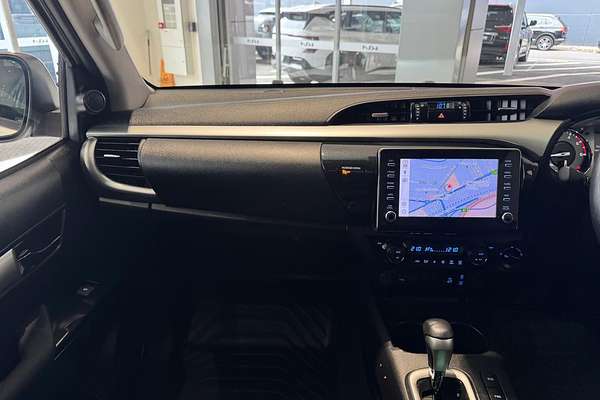 2023 Toyota Hilux SR5 GUN126R 4X4