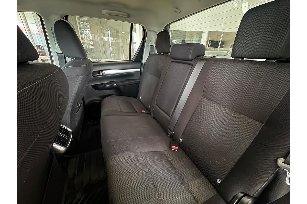 2023 Toyota Hilux SR5 GUN126R 4X4