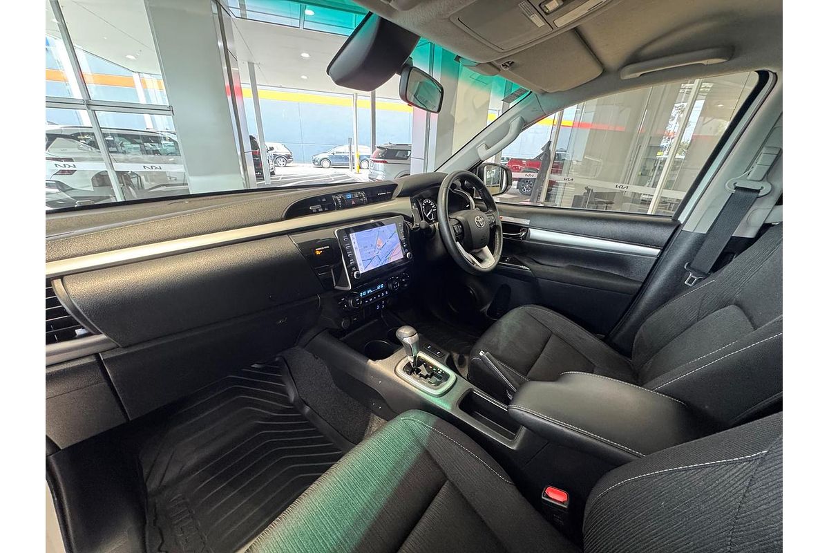 2023 Toyota Hilux SR5 GUN126R 4X4