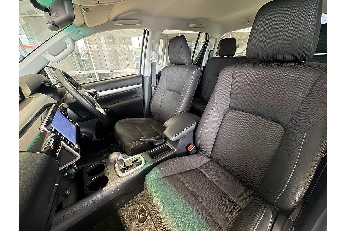 2023 Toyota Hilux SR5 GUN126R 4X4