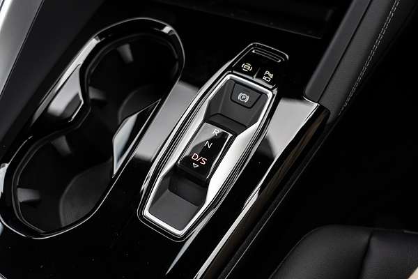 2025 Audi Q5 TFSI 150kW GU