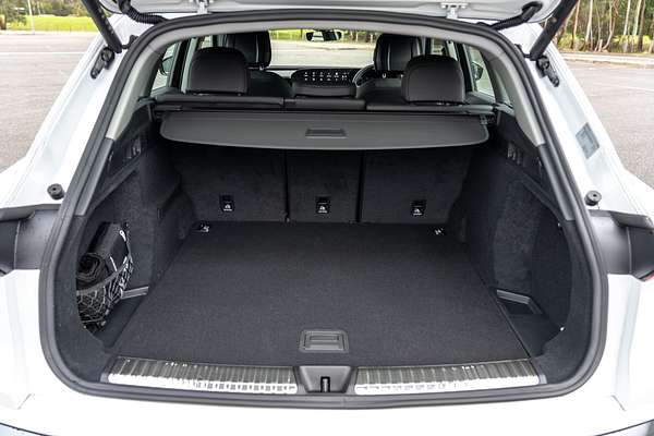 2025 Audi Q5 TFSI 150kW GU