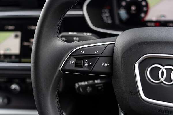 2025 Audi Q3 35 TFSI S line F3