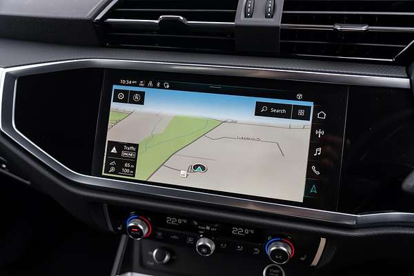 2025 Audi Q3 35 TFSI S line F3