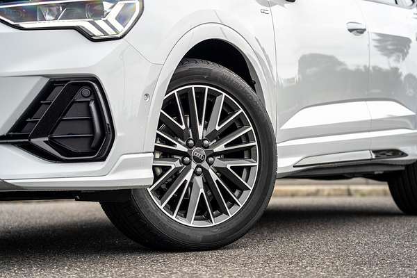 2025 Audi Q3 35 TFSI S line F3