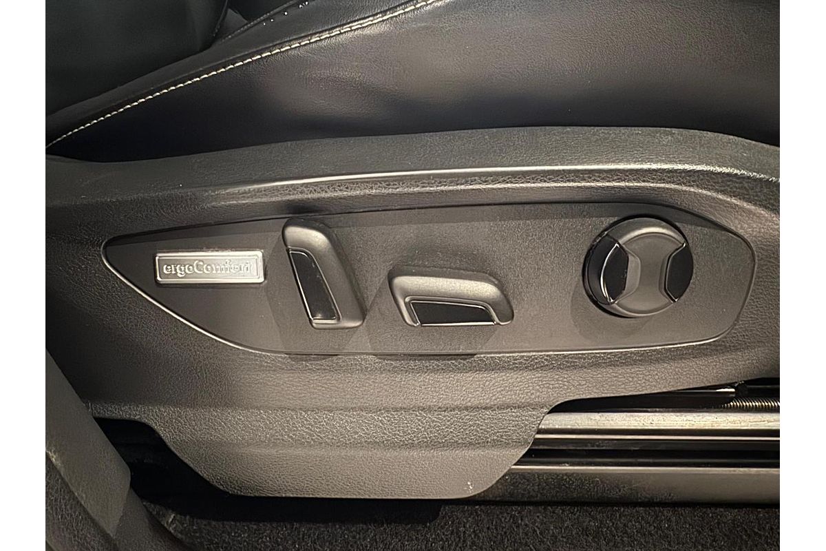 2022 Volkswagen Amarok TDI580 Aventura 2H 4X4