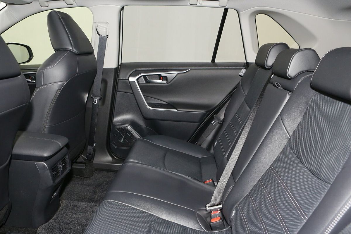 2024 Toyota RAV4 Cruiser AXAH54R