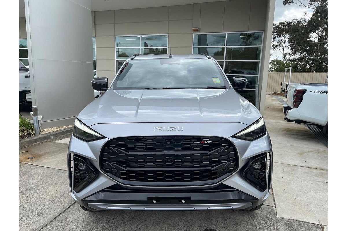 2025 Isuzu MU-X X-TERRAIN