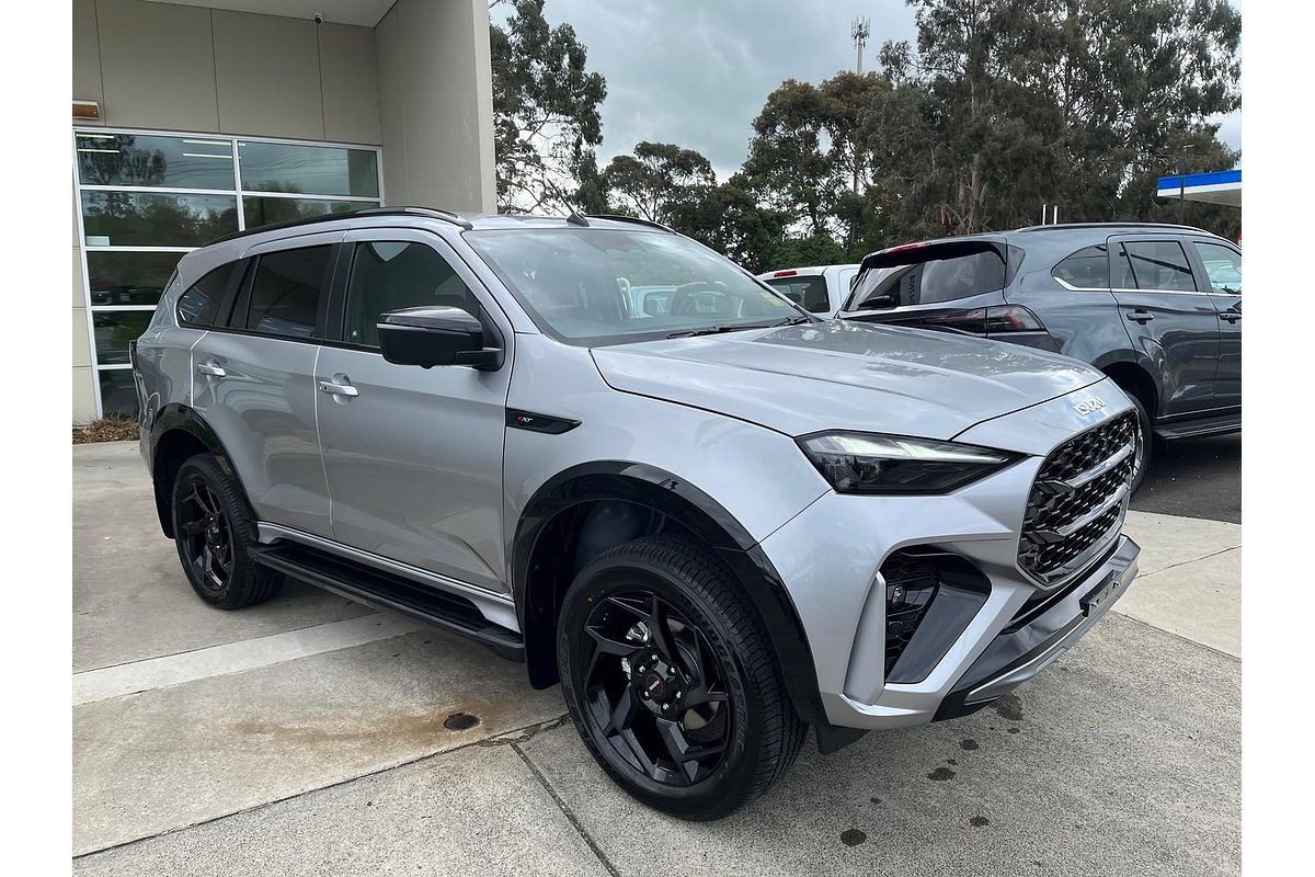 2025 Isuzu MU-X X-TERRAIN