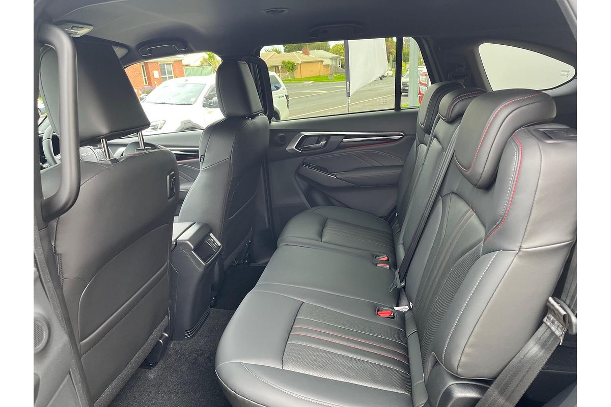 2025 Isuzu MU-X X-TERRAIN