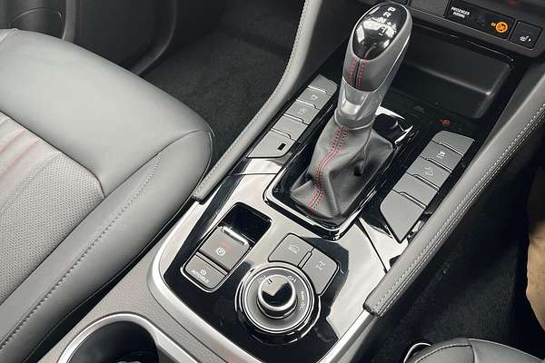 2025 Isuzu MU-X X-TERRAIN