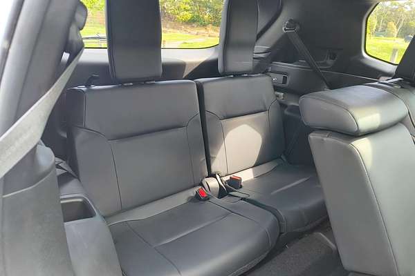 2023 Mitsubishi Outlander Exceed Tourer ZM