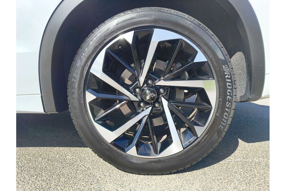 2023 Mitsubishi Outlander Exceed Tourer ZM