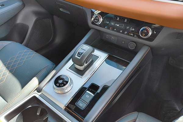 2023 Mitsubishi Outlander Exceed Tourer ZM