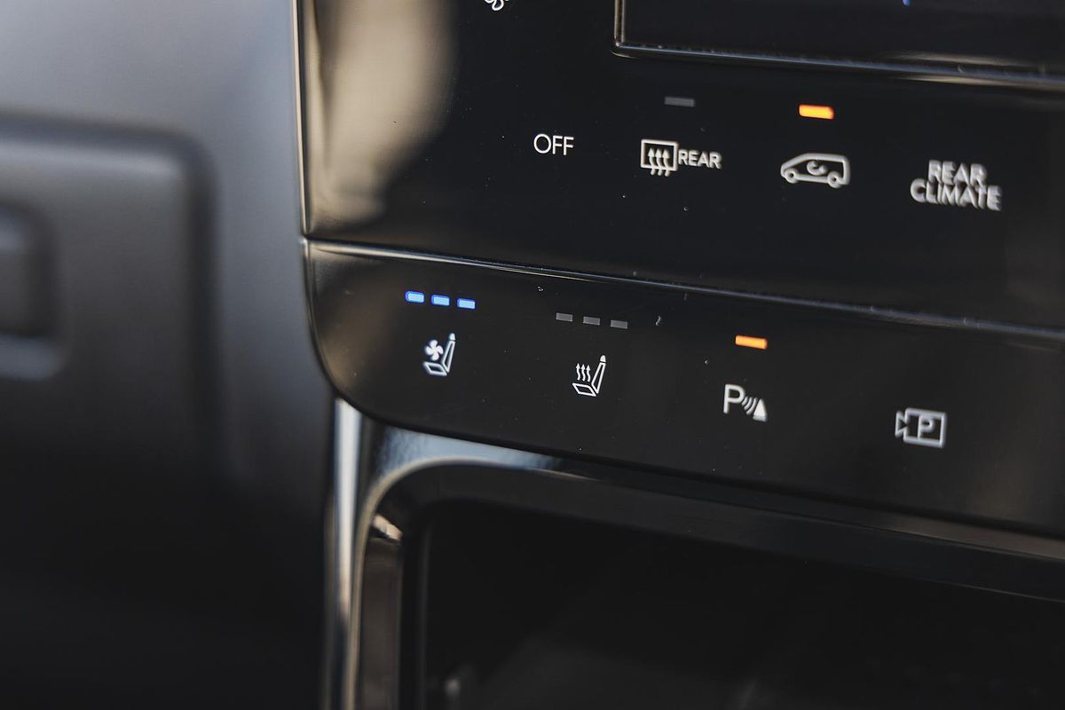 2021 Hyundai STARIA Highlander US4.V1