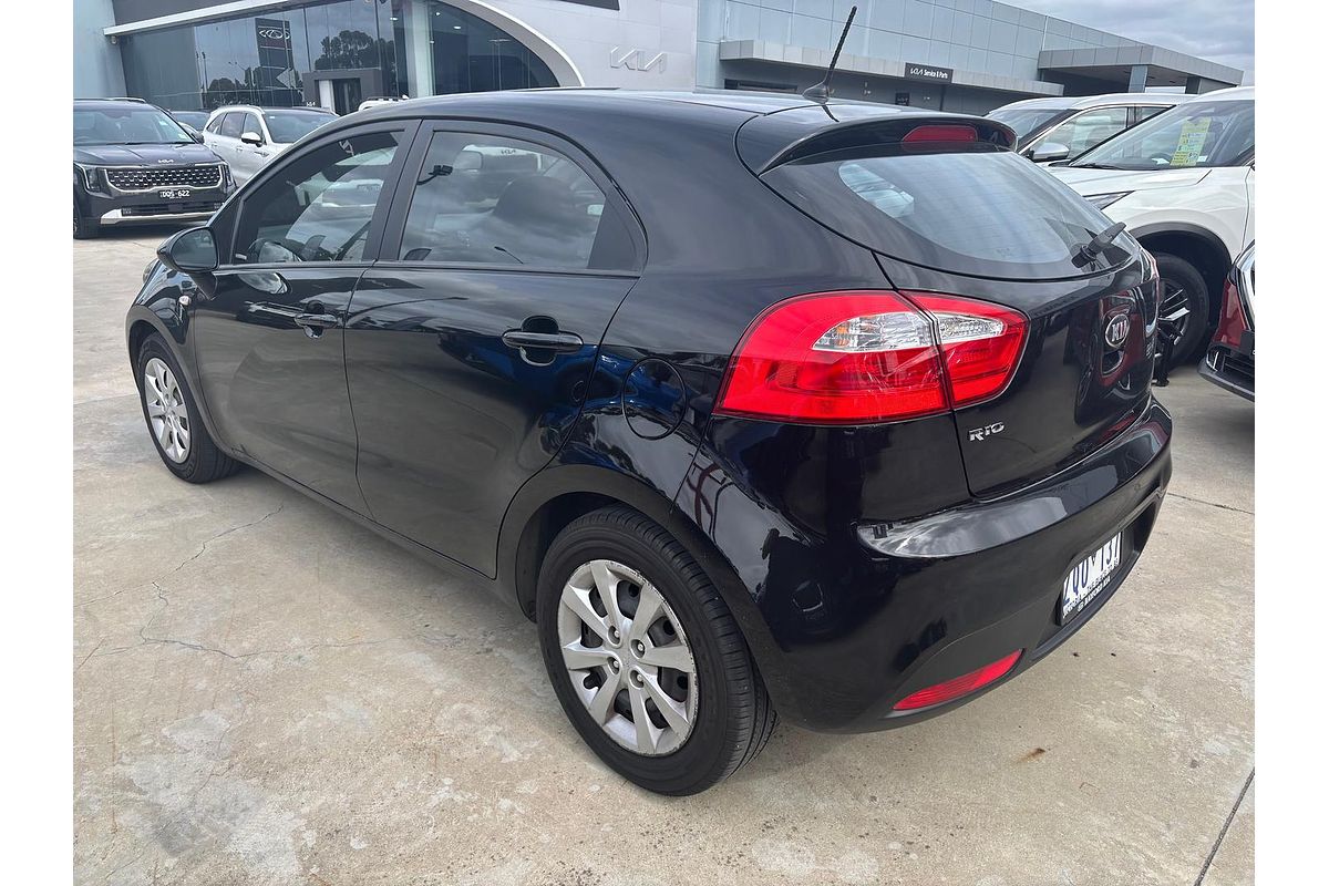2013 Kia Rio S UB