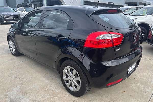 2013 Kia Rio S UB