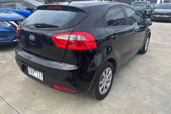 2013 Kia Rio S UB