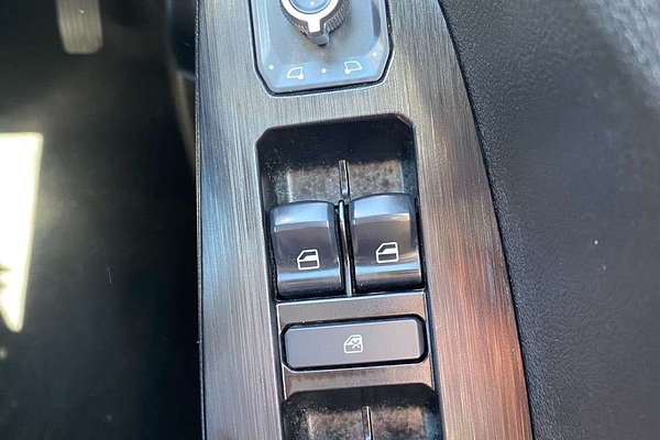 2022 GWM Haval Jolion Ultra Hybrid A01