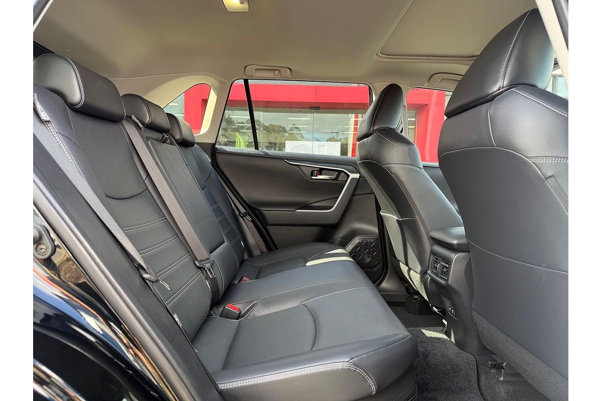 2022 Toyota RAV4 Cruiser AXAH52R