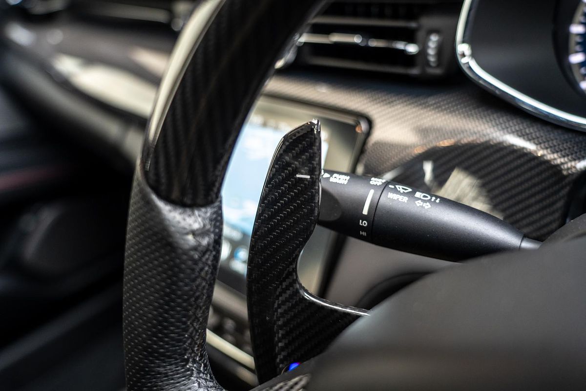 2018 Maserati Quattroporte GTS GranSport Nerissimo Edition M156