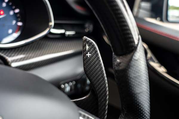 2018 Maserati Quattroporte GTS GranSport Nerissimo Edition M156