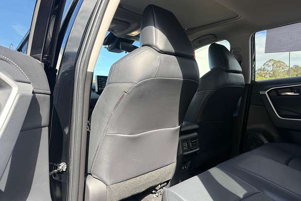 2022 Toyota RAV4 Cruiser AXAH52R