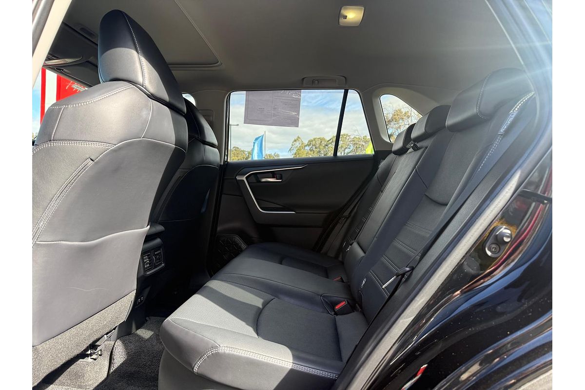 2022 Toyota RAV4 Cruiser AXAH52R