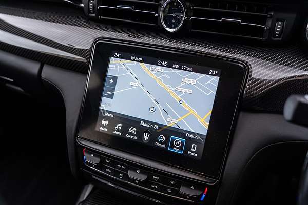 2018 Maserati Quattroporte GTS GranSport Nerissimo Edition M156