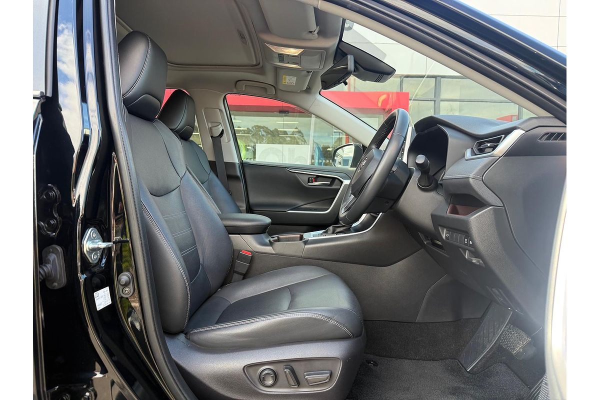 2022 Toyota RAV4 Cruiser AXAH52R