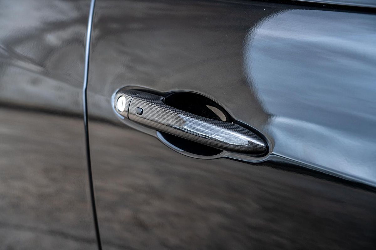 2018 Maserati Quattroporte GTS GranSport Nerissimo Edition M156