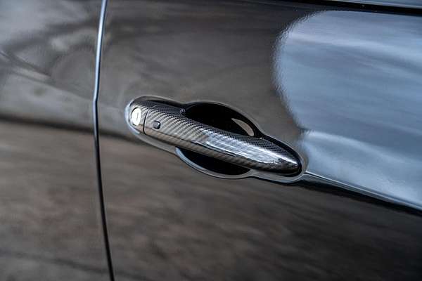 2018 Maserati Quattroporte GTS GranSport Nerissimo Edition M156