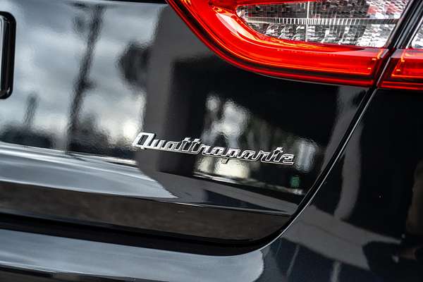 2018 Maserati Quattroporte GTS GranSport Nerissimo Edition M156