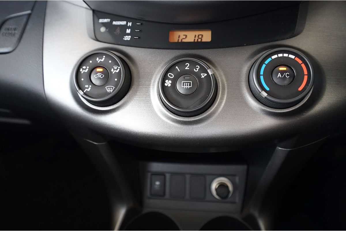 2011 Toyota RAV4 CV ACA38R