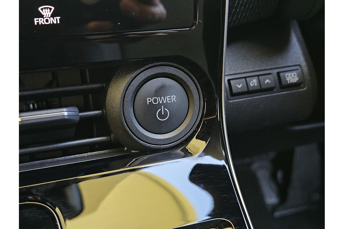 2024 Subaru Solterra AWD Touring E1-1