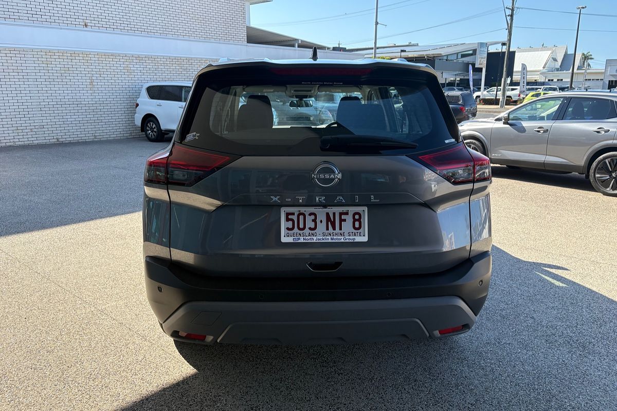 2025 Nissan X-TRAIL ST T33