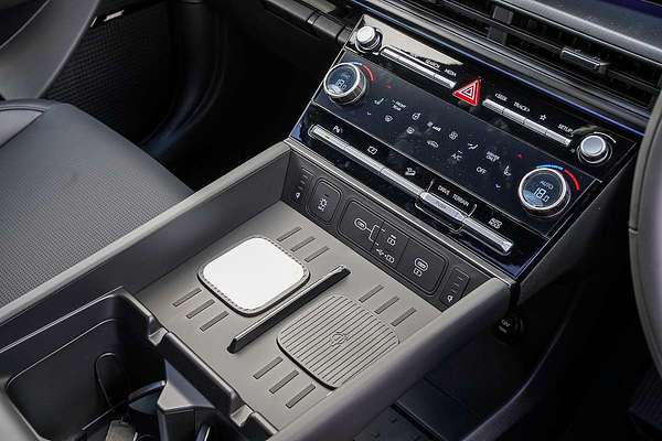 2025 Hyundai Santa Fe Hybrid Calligraphy MX5.V2