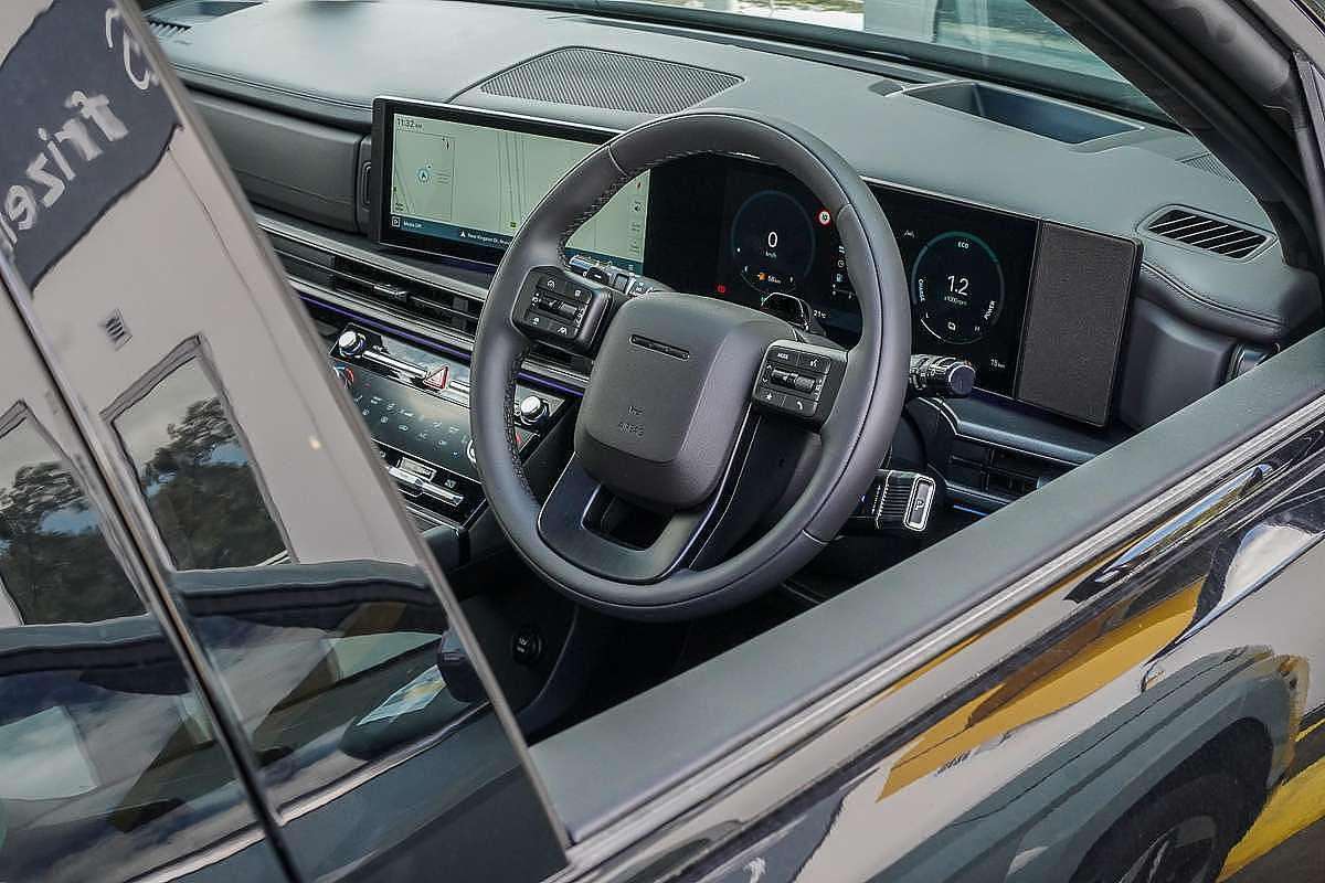 2025 Hyundai Santa Fe Hybrid Calligraphy MX5.V2