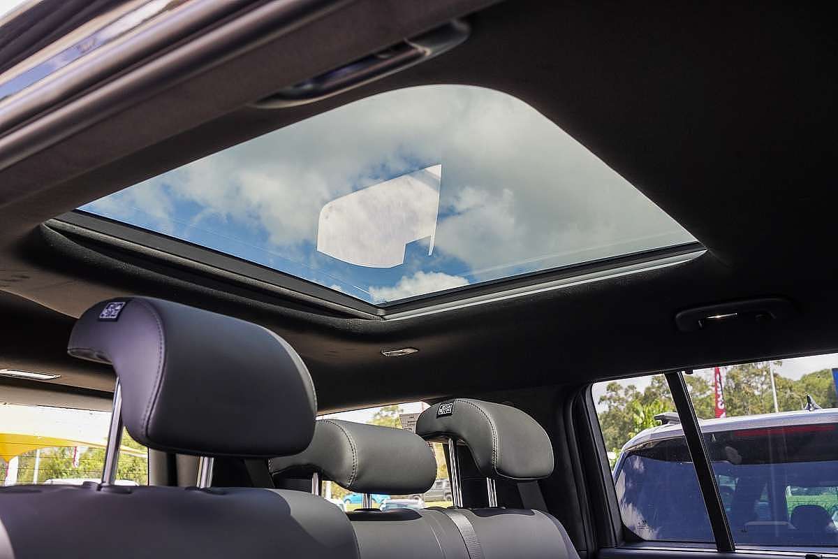 2025 Hyundai Santa Fe Hybrid Calligraphy MX5.V2